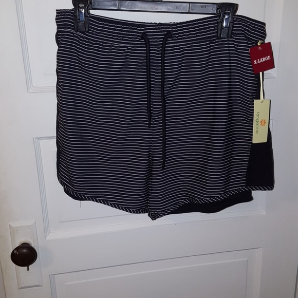 Tangerine Pants - Nwt shorts Tangerine Pants - Nwt shorts